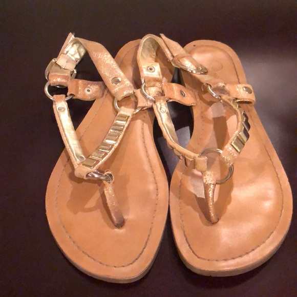 Jessica Simpson metallic gold sandals - Picture 1 of 5